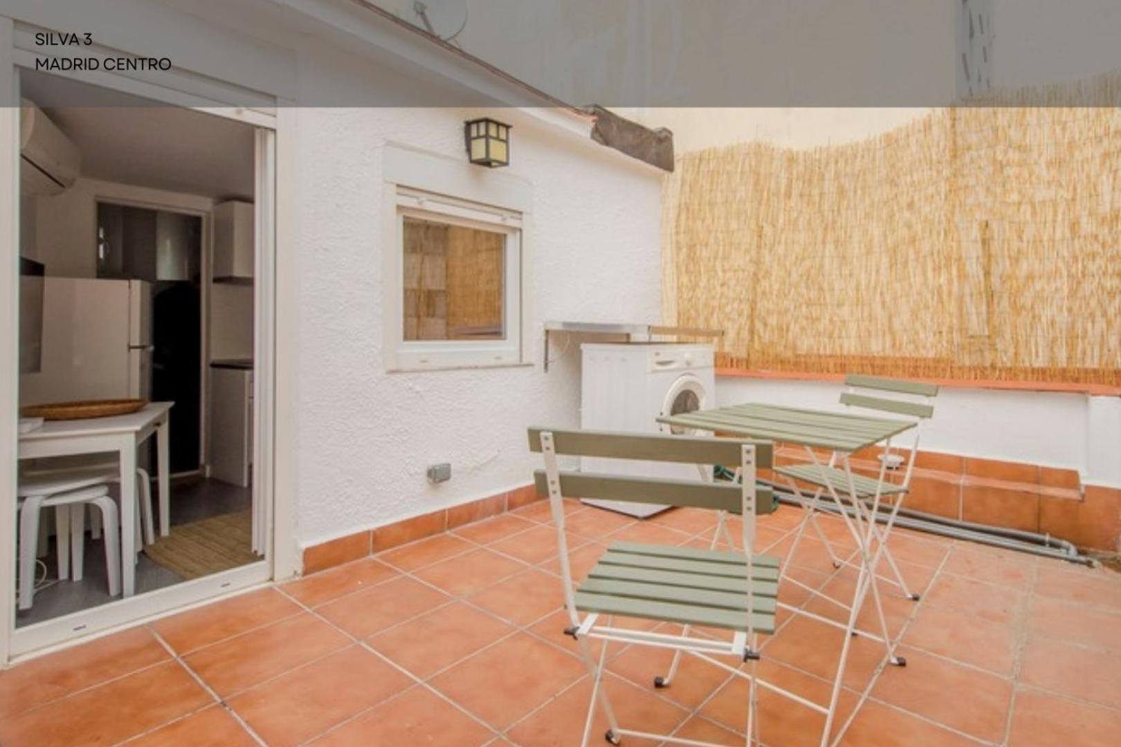 Atico Calle Silva Para 3Pax Con Terraza Esquina Con Gran Via E2 Madri Exterior foto